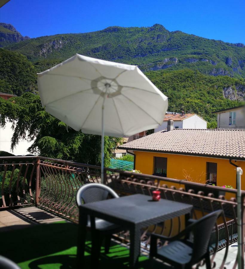 B&B Il Giardino Delle Fate Lecco Dış mekan fotoğraf
